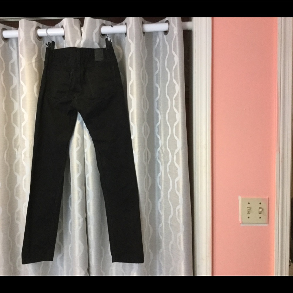 5 pocket Black Jeans - Picture 2 of 3